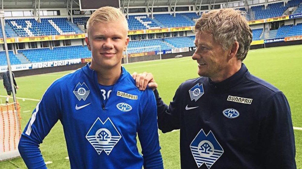 官方：FC东京攻击手俵积田晃太大腿肌肉受伤，本赛季报销（FC东京官方：前场球员俵积田晃太大腿肌肉受伤，赛季提前结束）