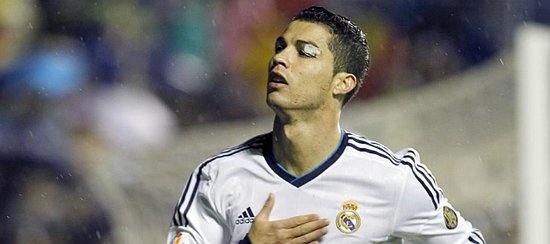 TA：FIFA在卖世界杯期间的停车证，价格是每场75至175美元（TA：FIFA将世界杯赛事停车证对外发售，单场售价75至175美元）